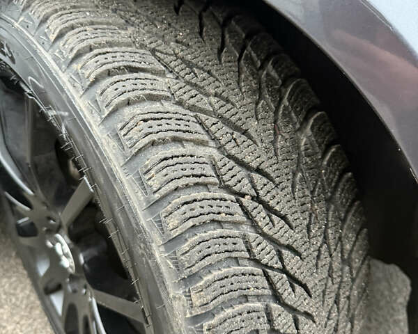 Серый БМВ 3 Серия, объемом двигателя 2 л и пробегом 256 тыс. км за 7500 $, фото 11 на Automoto.ua