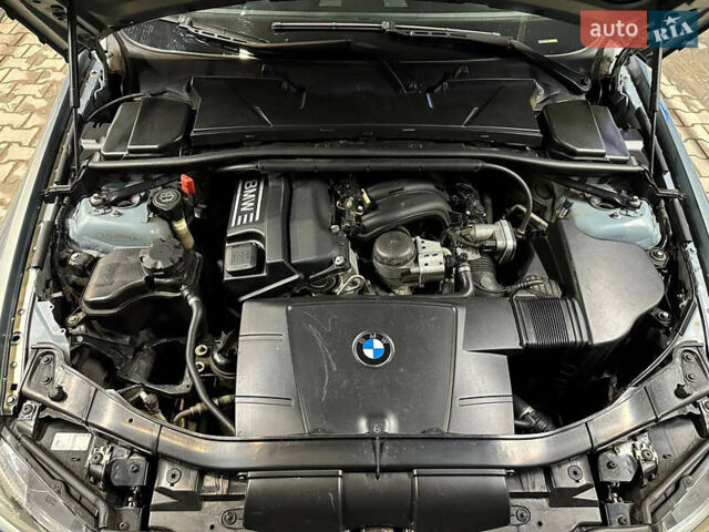 Серый БМВ 3 Серия, объемом двигателя 2 л и пробегом 220 тыс. км за 6350 $, фото 27 на Automoto.ua