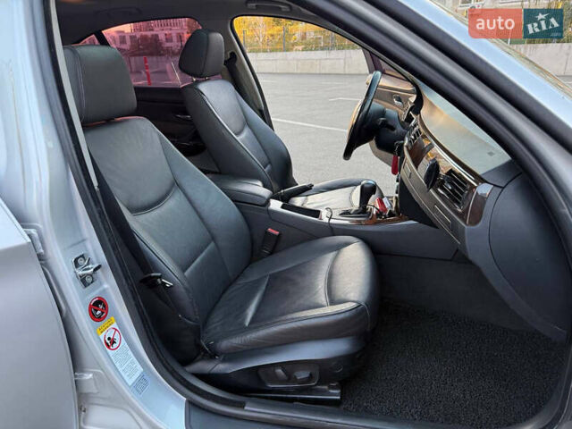 Серый БМВ 3 Серия, объемом двигателя 2 л и пробегом 225 тыс. км за 6600 $, фото 11 на Automoto.ua