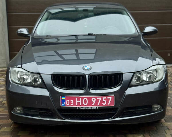 Серый БМВ 3 Серия, объемом двигателя 2 л и пробегом 270 тыс. км за 6500 $, фото 4 на Automoto.ua