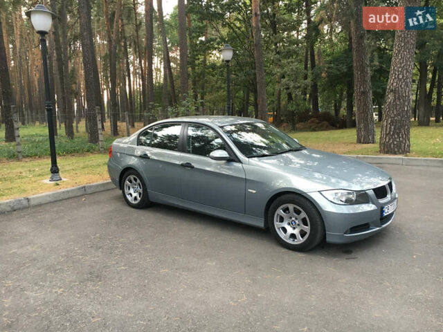 БМВ 3 Серия 2006 в Чернигове на Automoto.ua Серый БМВ 3 Серия, объемом двигателя 2 л и пробегом 260 тыс. км за 7500 $, фото 1 на Automoto.ua