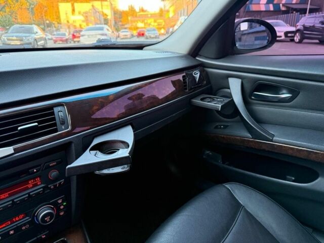 Серый БМВ 3 Серия, объемом двигателя 2 л и пробегом 220 тыс. км за 6200 $, фото 17 на Automoto.ua