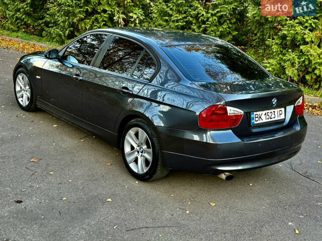 Серый БМВ 3 Серия, объемом двигателя 2 л и пробегом 405 тыс. км за 7999 $, фото 19 на Automoto.ua