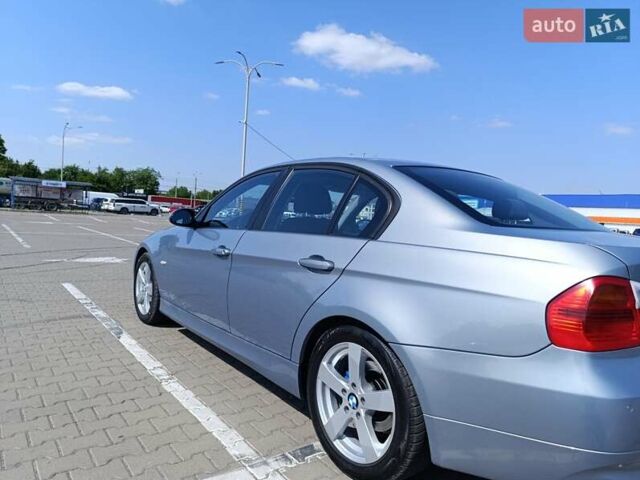 Сірий БМВ 3 Серія, об'ємом двигуна 2 л та пробігом 290 тис. км за 7555 $, фото 6 на Automoto.ua
