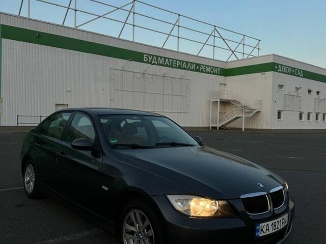 Серый БМВ 3 Серия, объемом двигателя 2 л и пробегом 345 тыс. км за 5300 $, фото 3 на Automoto.ua