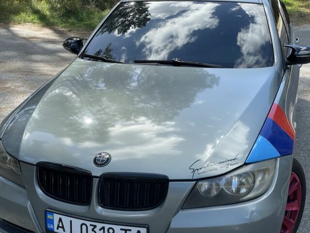 Серый БМВ 3 Серия, объемом двигателя 2 л и пробегом 270 тыс. км за 6600 $, фото 12 на Automoto.ua