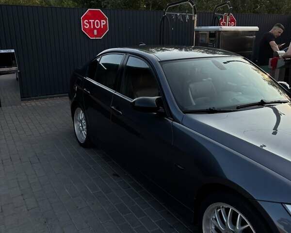 Сірий БМВ 3 Серія, об'ємом двигуна 2 л та пробігом 340 тис. км за 6780 $, фото 1 на Automoto.ua