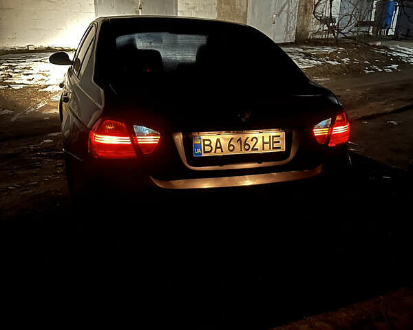 Серый БМВ 3 Серия, объемом двигателя 2 л и пробегом 230 тыс. км за 5900 $, фото 6 на Automoto.ua