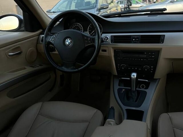 Серый БМВ 3 Серия, объемом двигателя 2 л и пробегом 345 тыс. км за 5300 $, фото 6 на Automoto.ua