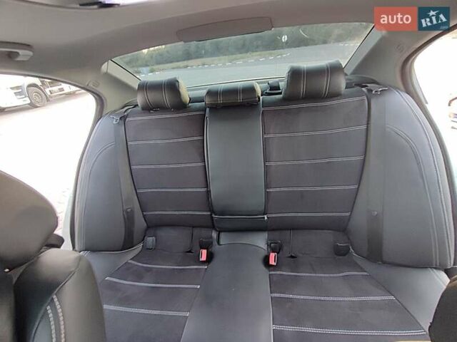 Сірий БМВ 3 Серія, об'ємом двигуна 2 л та пробігом 274 тис. км за 6700 $, фото 5 на Automoto.ua