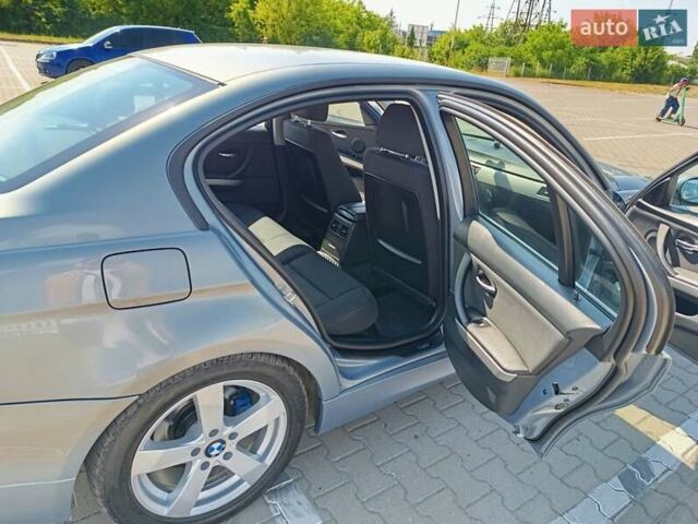 Сірий БМВ 3 Серія, об'ємом двигуна 2 л та пробігом 290 тис. км за 7555 $, фото 16 на Automoto.ua