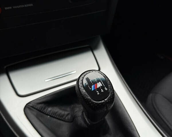 Серый БМВ 3 Серия, объемом двигателя 2 л и пробегом 256 тыс. км за 7500 $, фото 30 на Automoto.ua