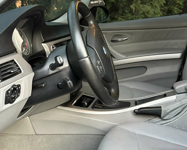 Серый БМВ 3 Серия, объемом двигателя 2 л и пробегом 405 тыс. км за 7999 $, фото 39 на Automoto.ua