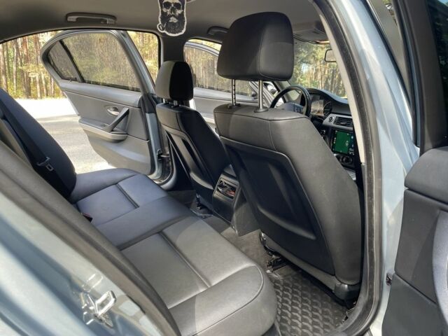 Серый БМВ 3 Серия, объемом двигателя 2 л и пробегом 270 тыс. км за 6600 $, фото 18 на Automoto.ua