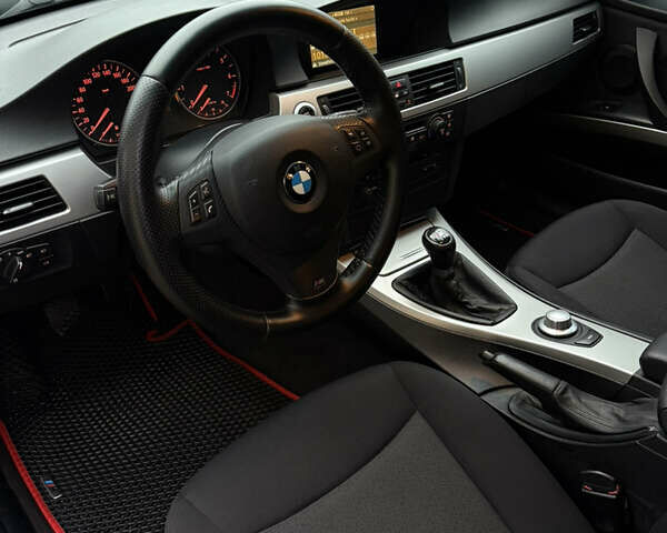 Серый БМВ 3 Серия, объемом двигателя 2 л и пробегом 256 тыс. км за 7500 $, фото 16 на Automoto.ua