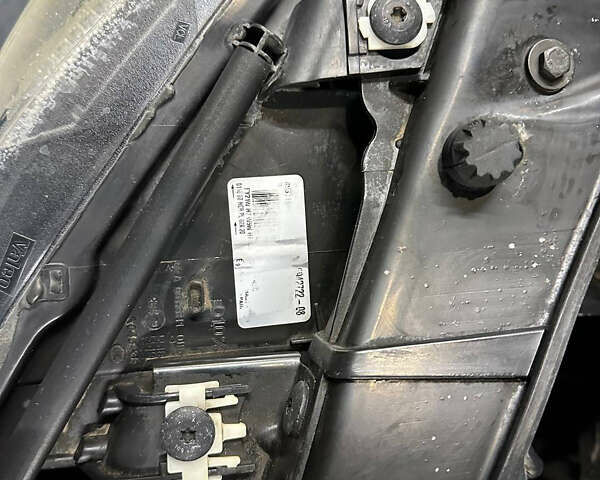 Серый БМВ 3 Серия, объемом двигателя 2 л и пробегом 220 тыс. км за 6350 $, фото 26 на Automoto.ua