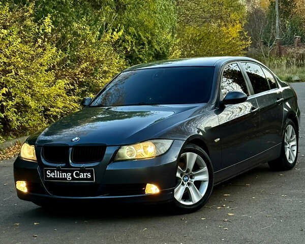 Серый БМВ 3 Серия, объемом двигателя 2 л и пробегом 405 тыс. км за 7999 $, фото 6 на Automoto.ua