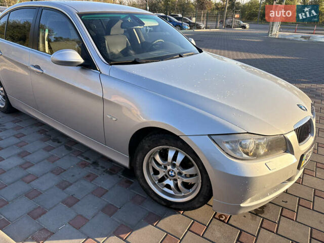 Серый БМВ 3 Серия, объемом двигателя 2.5 л и пробегом 100 тыс. км за 8500 $, фото 9 на Automoto.ua