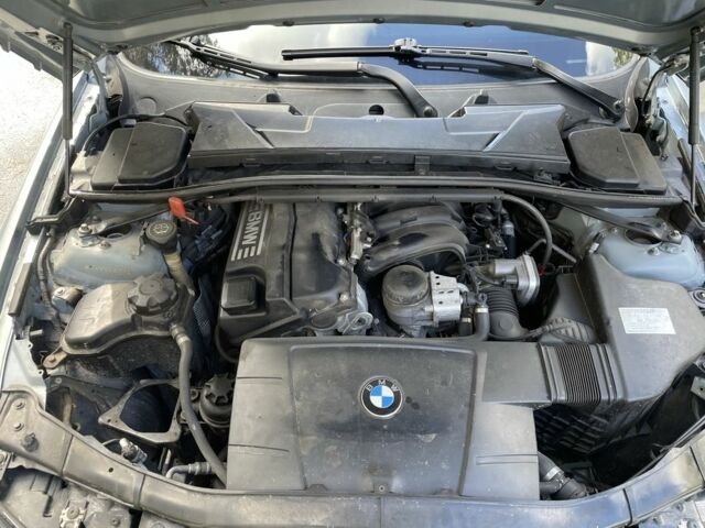 Серый БМВ 3 Серия, объемом двигателя 2 л и пробегом 270 тыс. км за 6600 $, фото 23 на Automoto.ua