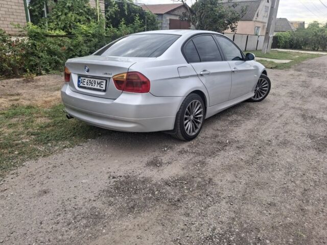 Сірий БМВ 3 Серія, об'ємом двигуна 2 л та пробігом 300 тис. км за 7199 $, фото 2 на Automoto.ua