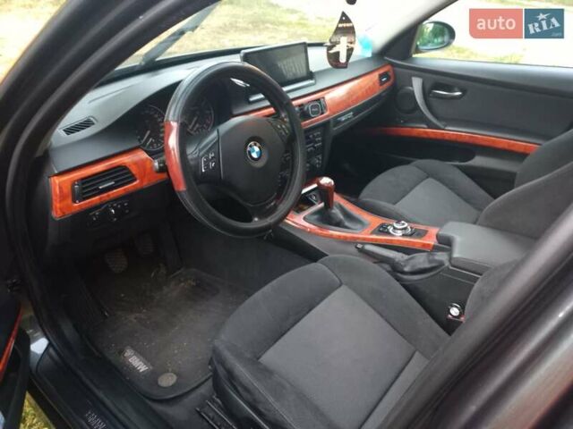 Серый БМВ 3 Серия, объемом двигателя 2 л и пробегом 280 тыс. км за 7000 $, фото 13 на Automoto.ua