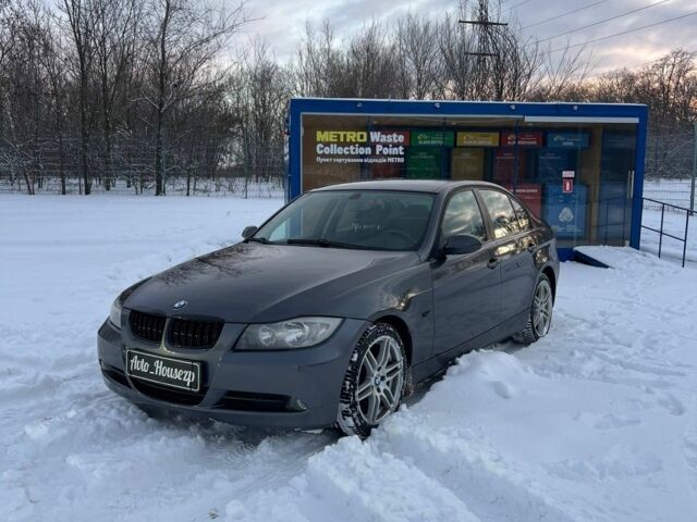 Серый БМВ 3 Серия, объемом двигателя 0 л и пробегом 201 тыс. км за 6500 $, фото 2 на Automoto.ua