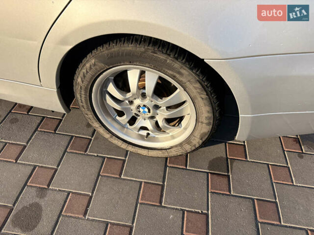 Серый БМВ 3 Серия, объемом двигателя 2.5 л и пробегом 100 тыс. км за 8500 $, фото 14 на Automoto.ua