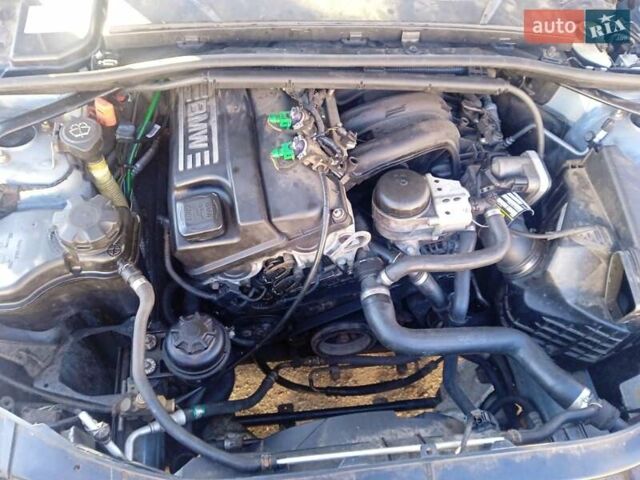 БМВ 3 Серия 2006 в Киеве на Automoto.ua Серый БМВ 3 Серия, объемом двигателя 2 л и пробегом 263 тыс. км за 7100 $, фото 13 на Automoto.ua