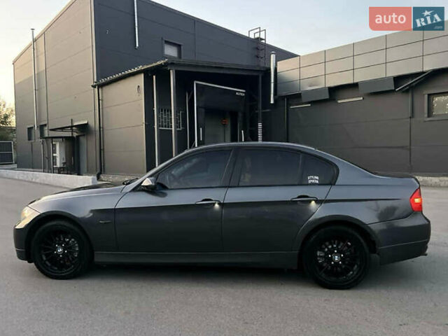 Серый БМВ 3 Серия, объемом двигателя 2 л и пробегом 230 тыс. км за 5900 $, фото 15 на Automoto.ua