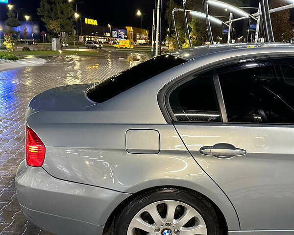 Серый БМВ 3 Серия, объемом двигателя 2 л и пробегом 220 тыс. км за 6350 $, фото 22 на Automoto.ua