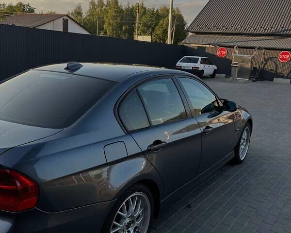 Сірий БМВ 3 Серія, об'ємом двигуна 2 л та пробігом 340 тис. км за 6780 $, фото 2 на Automoto.ua