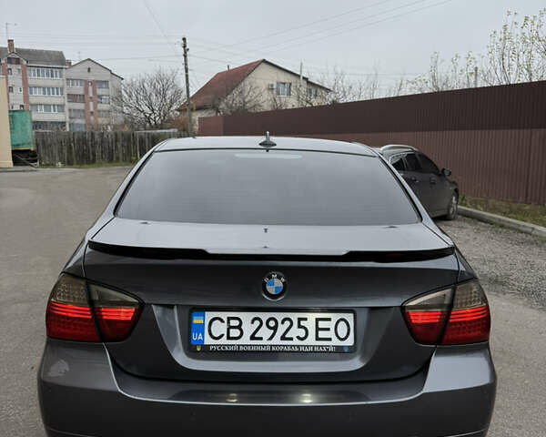 Серый БМВ 3 Серия, объемом двигателя 2 л и пробегом 256 тыс. км за 7500 $, фото 7 на Automoto.ua
