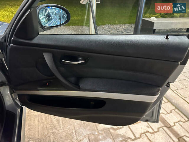Серый БМВ 3 Серия, объемом двигателя 2 л и пробегом 220 тыс. км за 6350 $, фото 11 на Automoto.ua