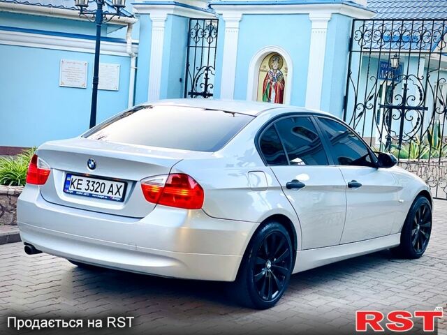 Серый БМВ 3 Серия, объемом двигателя 2 л и пробегом 280 тыс. км за 6500 $, фото 9 на Automoto.ua