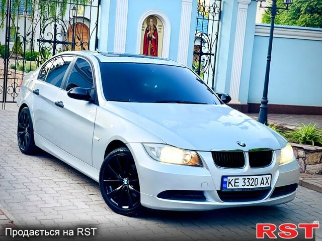 Серый БМВ 3 Серия, объемом двигателя 2 л и пробегом 280 тыс. км за 6500 $, фото 1 на Automoto.ua