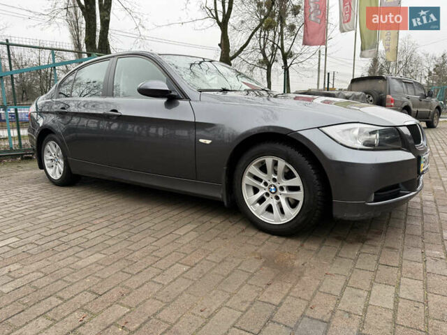 Серый БМВ 3 Серия, объемом двигателя 2 л и пробегом 126 тыс. км за 6999 $, фото 10 на Automoto.ua