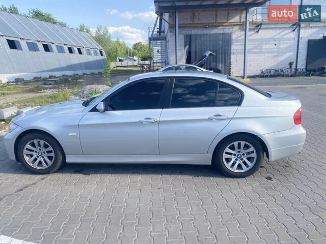 Сірий БМВ 3 Серія, об'ємом двигуна 2 л та пробігом 235 тис. км за 5999 $, фото 10 на Automoto.ua