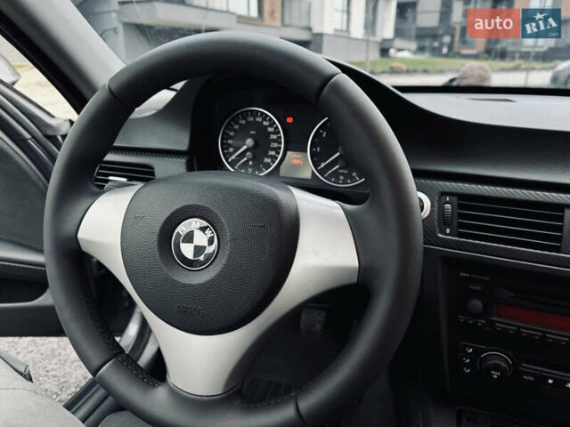 Сірий БМВ 3 Серія, об'ємом двигуна 2 л та пробігом 282 тис. км за 5999 $, фото 35 на Automoto.ua
