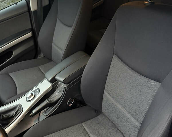 Серый БМВ 3 Серия, объемом двигателя 2 л и пробегом 256 тыс. км за 7500 $, фото 17 на Automoto.ua