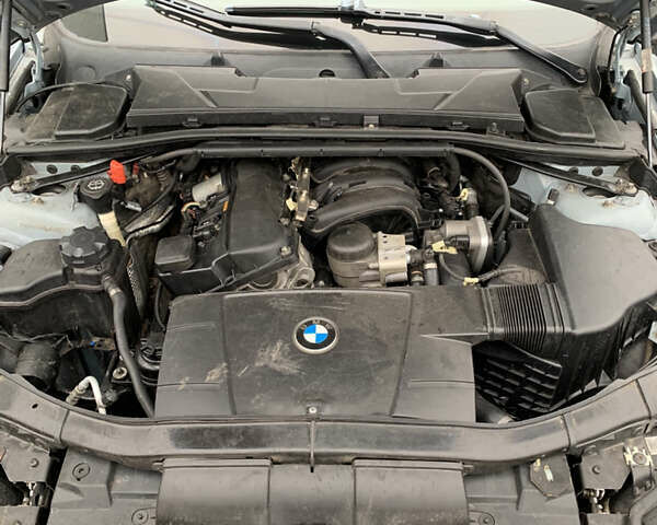 Серый БМВ 3 Серия, объемом двигателя 2 л и пробегом 240 тыс. км за 6700 $, фото 10 на Automoto.ua