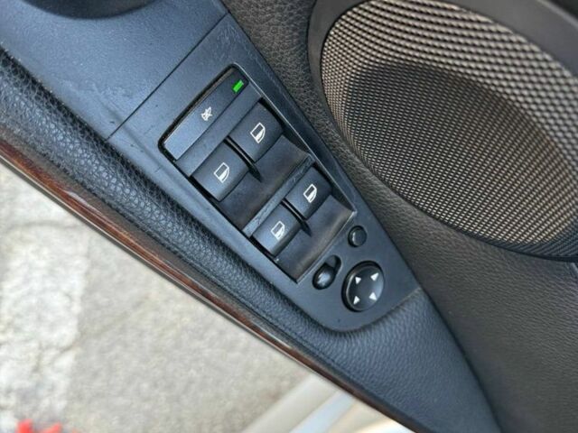 Серый БМВ 3 Серия, объемом двигателя 2 л и пробегом 220 тыс. км за 6200 $, фото 7 на Automoto.ua