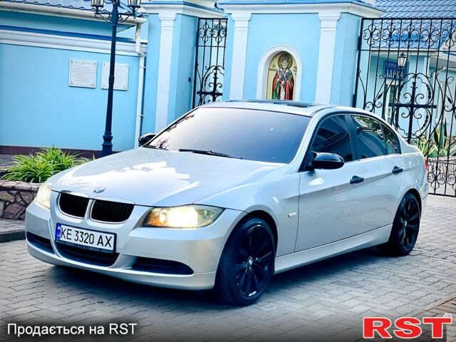 Серый БМВ 3 Серия, объемом двигателя 2 л и пробегом 280 тыс. км за 6500 $, фото 4 на Automoto.ua