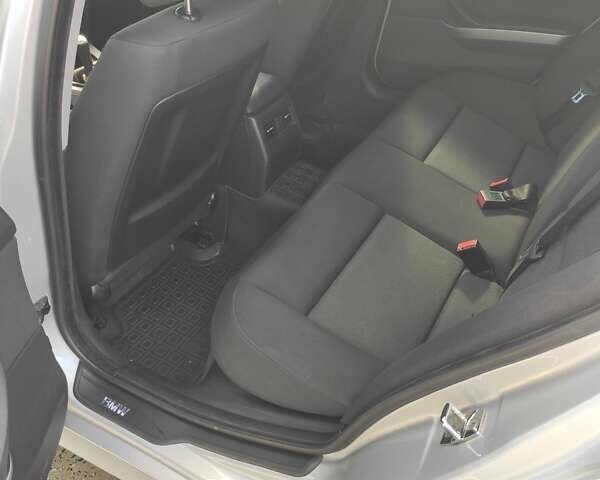 Сірий БМВ 3 Серія, об'ємом двигуна 2 л та пробігом 190 тис. км за 7200 $, фото 6 на Automoto.ua