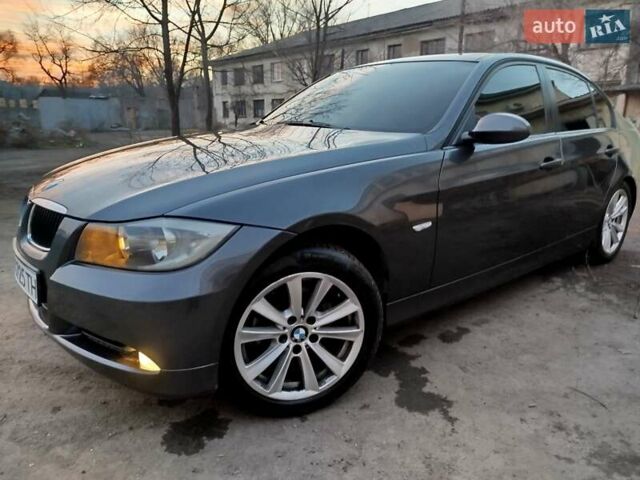 Сірий БМВ 3 Серія, об'ємом двигуна 2 л та пробігом 185 тис. км за 6900 $, фото 1 на Automoto.ua