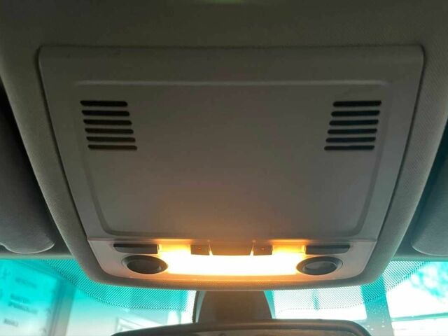 Сірий БМВ 3 Серія, об'ємом двигуна 2 л та пробігом 470 тис. км за 7300 $, фото 19 на Automoto.ua