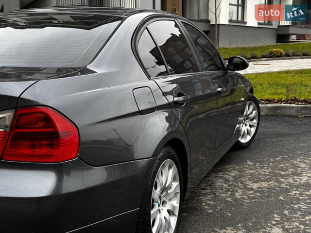 Сірий БМВ 3 Серія, об'ємом двигуна 2 л та пробігом 282 тис. км за 5999 $, фото 17 на Automoto.ua