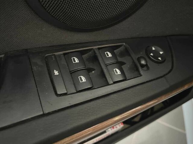 Сірий БМВ 3 Серія, об'ємом двигуна 2 л та пробігом 470 тис. км за 7300 $, фото 11 на Automoto.ua