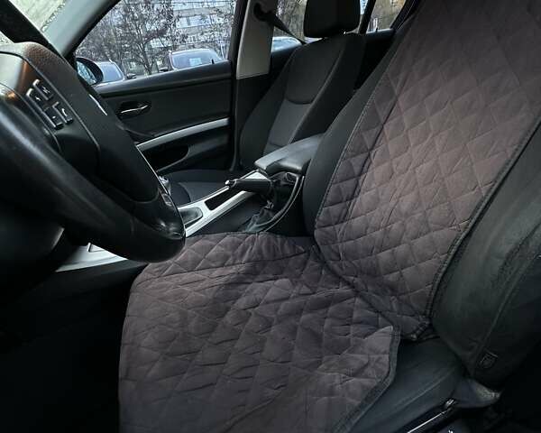 Серый БМВ 3 Серия, объемом двигателя 2 л и пробегом 251 тыс. км за 7300 $, фото 13 на Automoto.ua