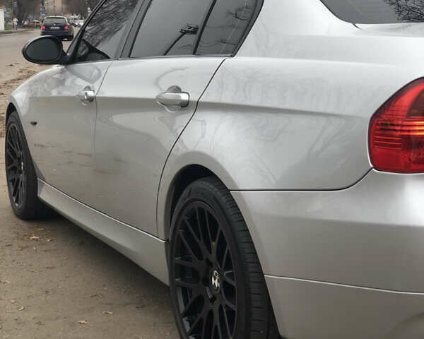 Сірий БМВ 3 Серія, об'ємом двигуна 2 л та пробігом 271 тис. км за 8200 $, фото 22 на Automoto.ua