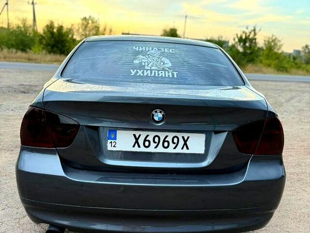 БМВ 3 Серия 2007 в Новомиргороде на Automoto.ua Серый БМВ 3 Серия, объемом двигателя 2 л и пробегом 234 тыс. км за 5800 $, фото 5 на Automoto.ua